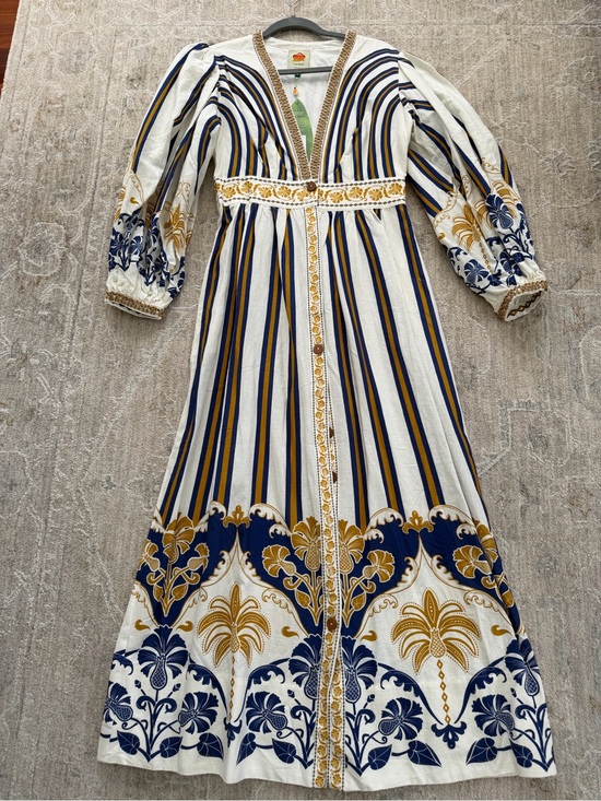 FARM Rio Dresses & Skirts - Farm Rio Off-White Pineapple Deco Maxi Dress